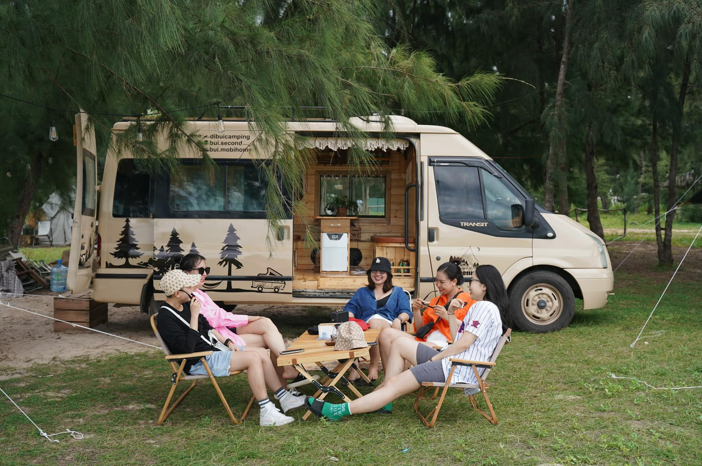 Motorhome là một giải pháp du lịch tiết kiệm đang được nhiều người Việt hưởng ứng.