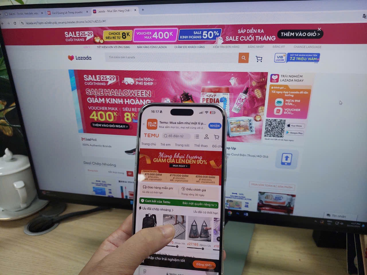 Temu thu hút người mua ở Việt Nam nhờ chính sách bán hàng giá rẻ hơn các sàn thương mại được cấp phép chính thức ở Việt Nam. Temu thu hút người mua ở Việt Nam nhờ chính sách bán hàng giá rẻ hơn các sàn thương mại được cấp phép chính thức ở Việt Nam.