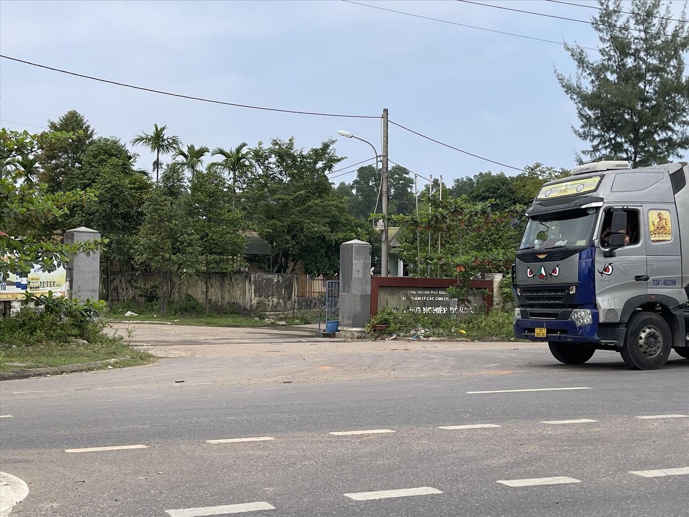 Cụm công nghiệp Đông Lễ là 1 trong 3 cụm công nghiệp ở TP Đông Hà thiếu hệ thống xử lý nước thải tập trung cũng như hệ thống quan trắc nước thải tự động, liên tục (Ảnh chụp sáng 6/10/2024)