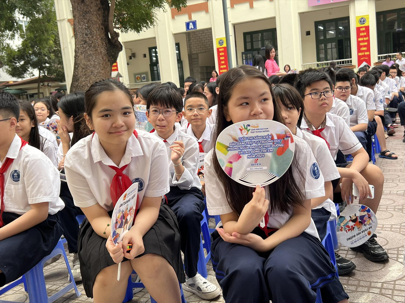 Phương án bốc thăm chọn môn thi thứ 3 của Bộ GD&ĐT gây nhiều tranh cãi Phương án bốc thăm chọn môn thi thứ 3 của Bộ GD&ĐT gây nhiều tranh cãi