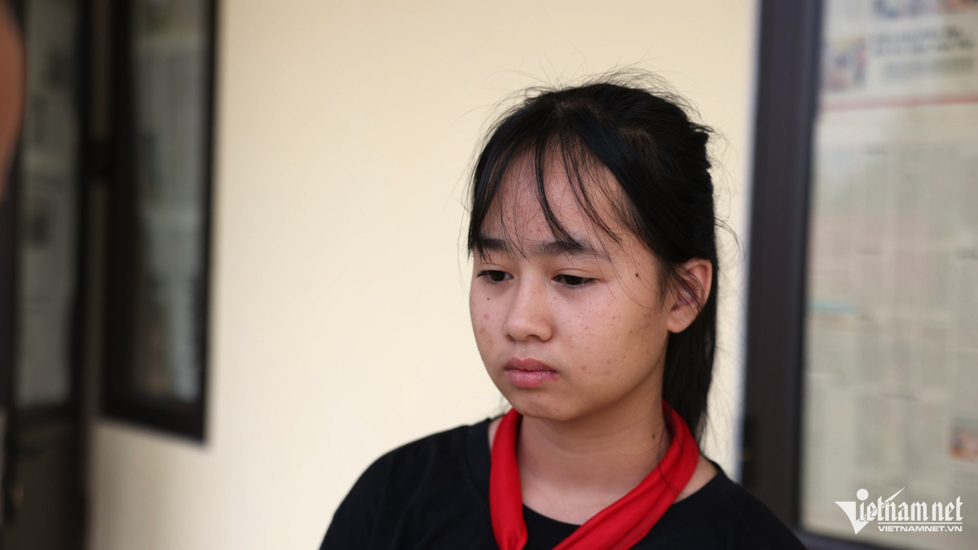 Em Ngô Thị Phương Lan, lớp phó lớp 8B. Ảnh: Đức Hoàng