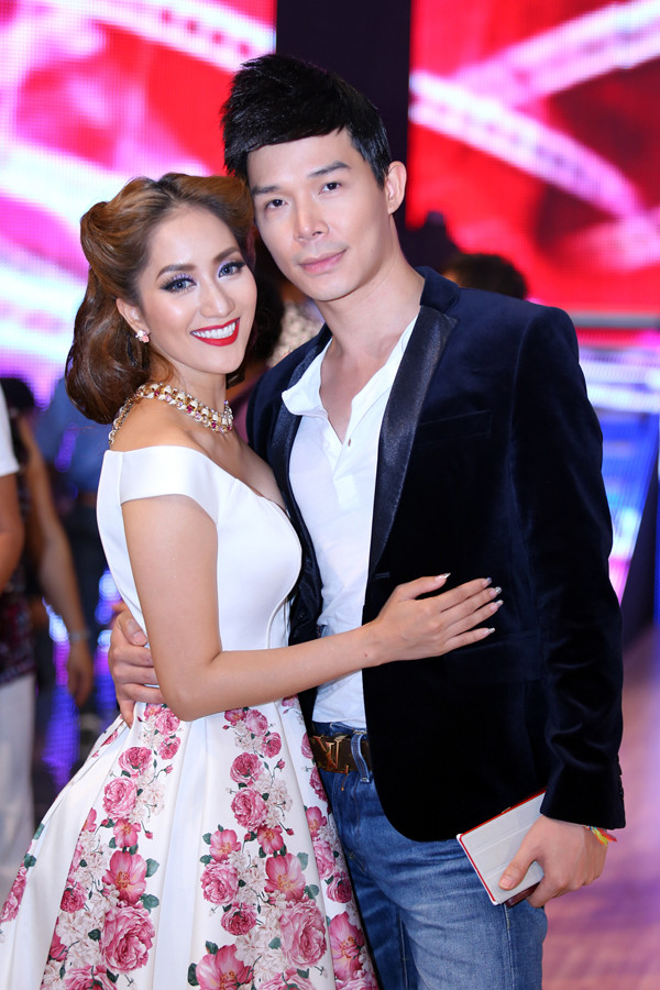 Khánh Thi mặc váy xẻ ngực, hóa nàng Scartlet gợi cảm ảnh 10