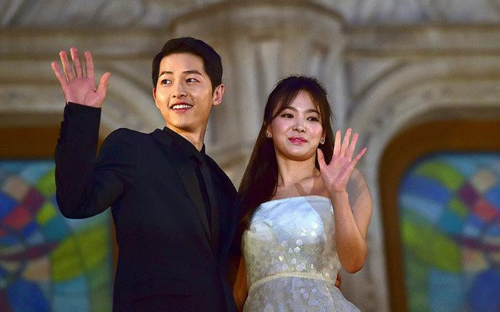 Song Joong Ki và Song Hye Kyo từng có khoảng thời gian mặn nồng trước khi ly hôn. Song Joong Ki và Song Hye Kyo từng có khoảng thời gian mặn nồng trước khi ly hôn.