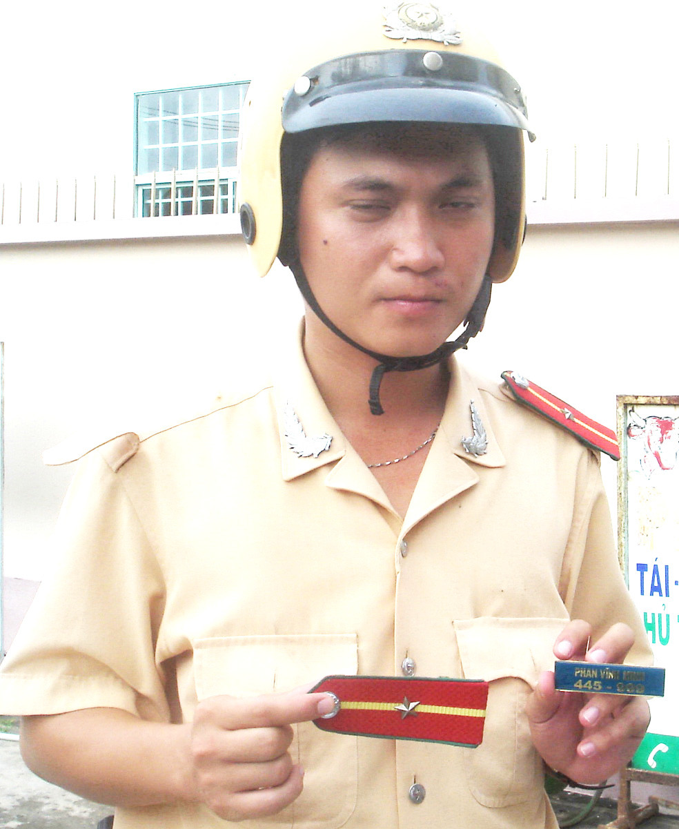 Thiếu úy Phan Vĩnh Minh