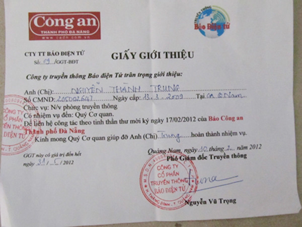 Giấy giới thiệu đối tượng Trung xuất trình tại cơ quan chức năng