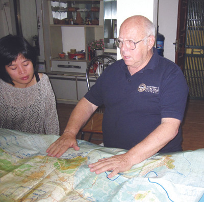 Derrill De Heer làm việc với MARIN. Derrill De Heer làm việc với MARIN