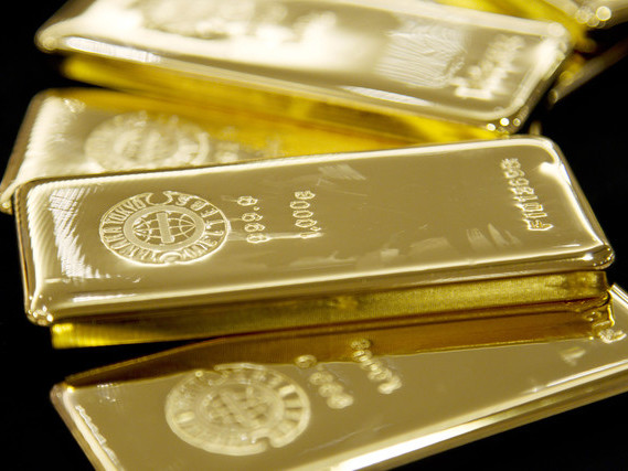 Giá vàng thế giới giảm với biên độ mạnh nhất trong hai tuần. Ảnh: Bloomberg