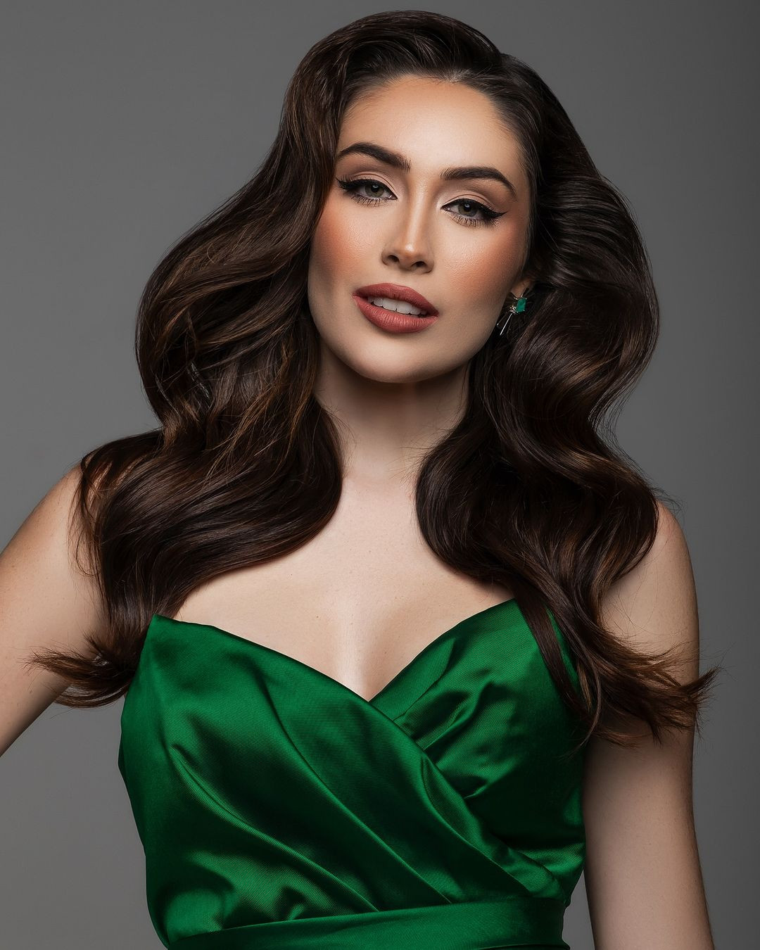 Chiến thắng của Jessica Pedroso không gây bất ngờ vì cô là ứng viên sáng giá ngay từ đầu mùa giải. Jessica Pedroso được đánh giá là người đẹp có kinh nghiệm thi nhan sắc ấn tượng.