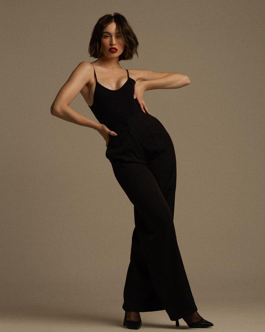 Jessica Pedroso có kinh nghiệm thi sắc đẹp ấn tượng. Cô từng đăng quang cuộc thi Miss Brasil Terra 2022.