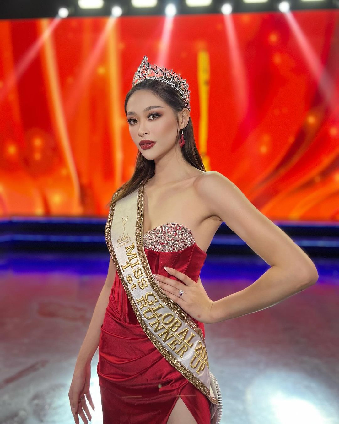 Năm 2022, cô đại diện Malaysia tham dự Miss Global 2022 và giành ngôi Á hậu 2.