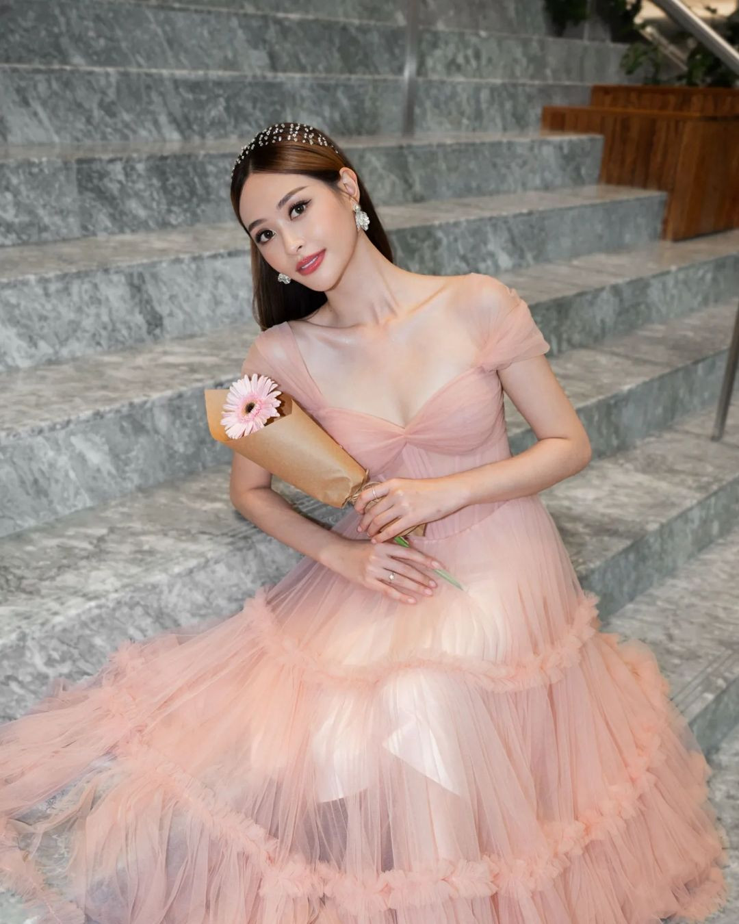 Malaysia là quốc gia có thành tích khiêm tốn ở sân chơi Miss Universe. Năm nay, Sandra Lim được đánh giá là ứng viên gây chú ý của khu vực châu Á.