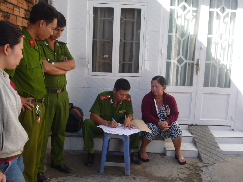 Lực lượng chức năng điều tra vụ việc