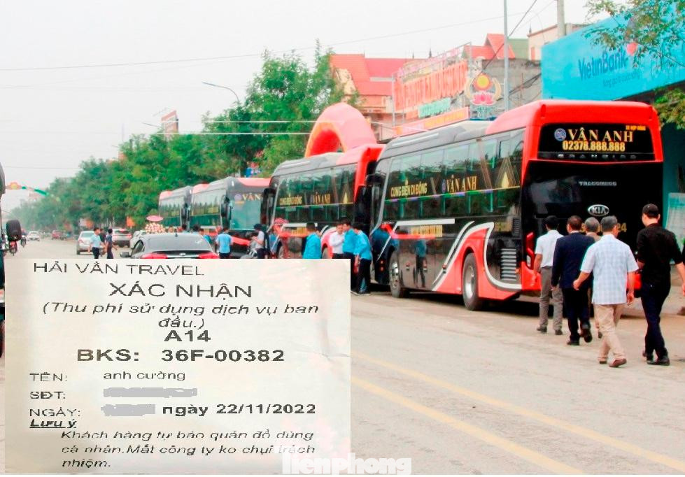 Chưa có phép hoạt động vận tải nhưng ngày 11/11 vừa qua Cty Hải Vân Travel đã khai trương văn phòng và huy động nhiều xe khách đến dừng đỗ trên đường, sau đó tiến hành đặt vé chạy tuyến Hà Nội. Chưa có phép hoạt động vận tải nhưng ngày 11/11 vừa qua Cty Hải Vân Travel đã khai trương văn phòng và huy động nhiều xe khách đến dừng đỗ trên đường, sau đó tiến hành đặt vé chạy tuyến Hà Nội.