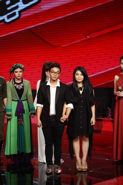 Thu Phương gây sốc khi cho ca nương Kiều Anh 0 điểm ảnh 1