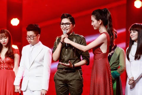 Thu Phương gây sốc khi cho ca nương Kiều Anh 0 điểm ảnh 3