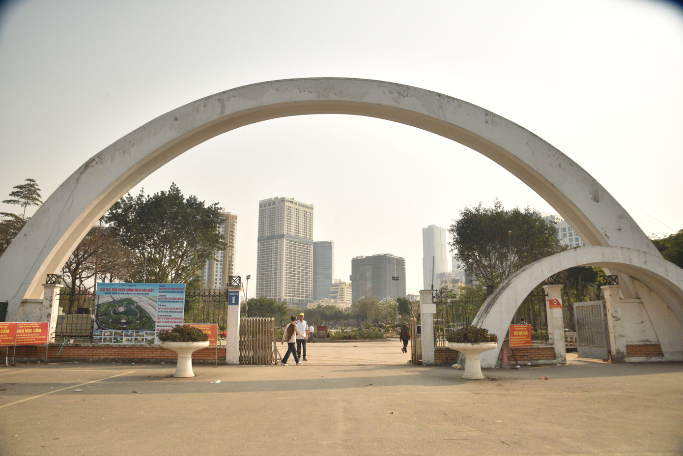 Theo tìm hiểu, UBND quận Cầu Giấy (Hà Nội) đã phê duyệt Dự án cải tạo, sửa chữa công viên Cầu Giấy với mức đầu tư khoảng hơn 66 tỷ đồng.