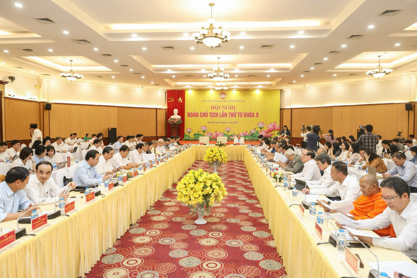 Toàn cảnh hội nghị. Ảnh: QV.