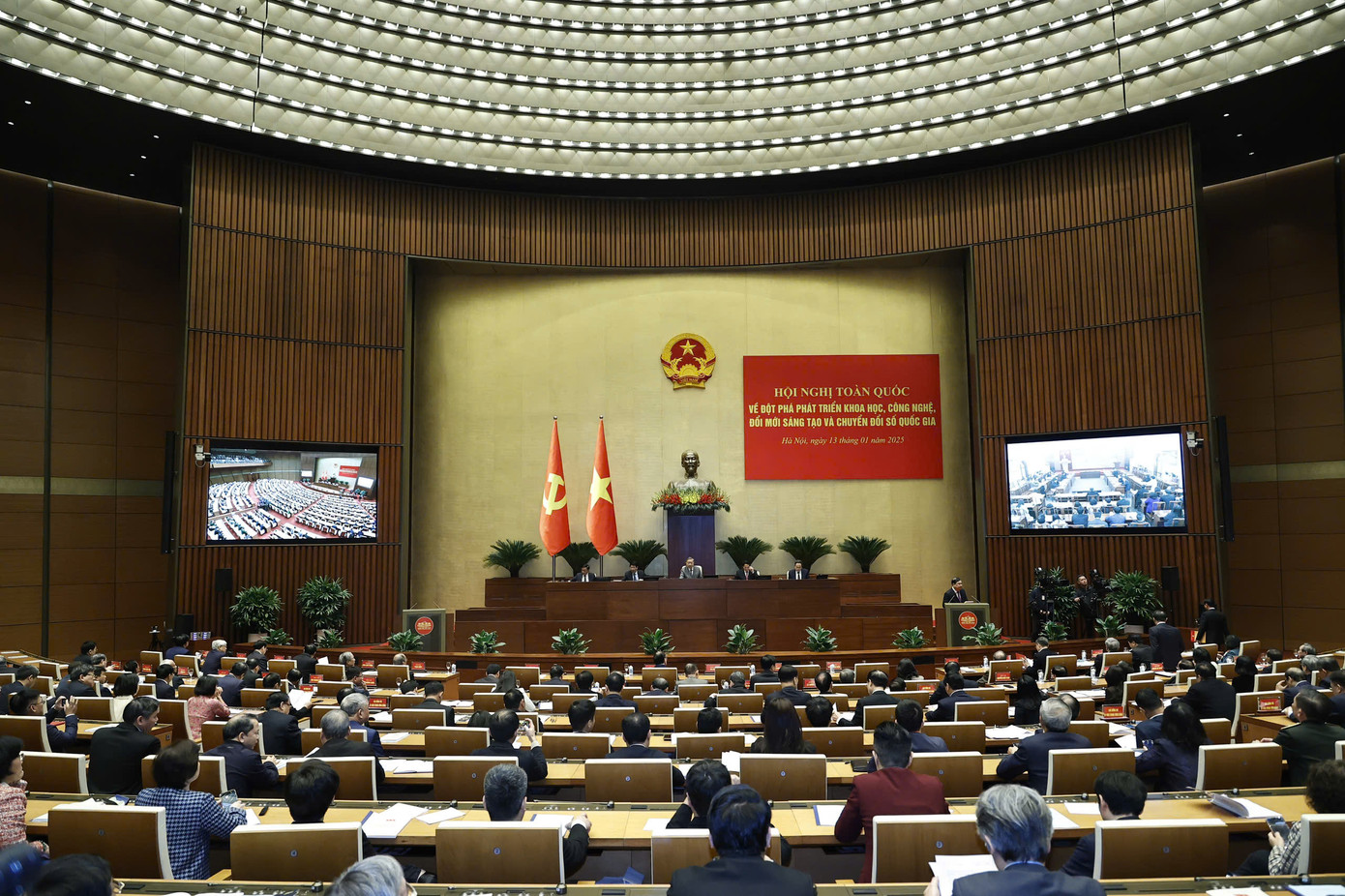 Các đại biểu dự hội nghị. Ảnh: Như Ý. Các đại biểu dự hội nghị. Ảnh: Như Ý.