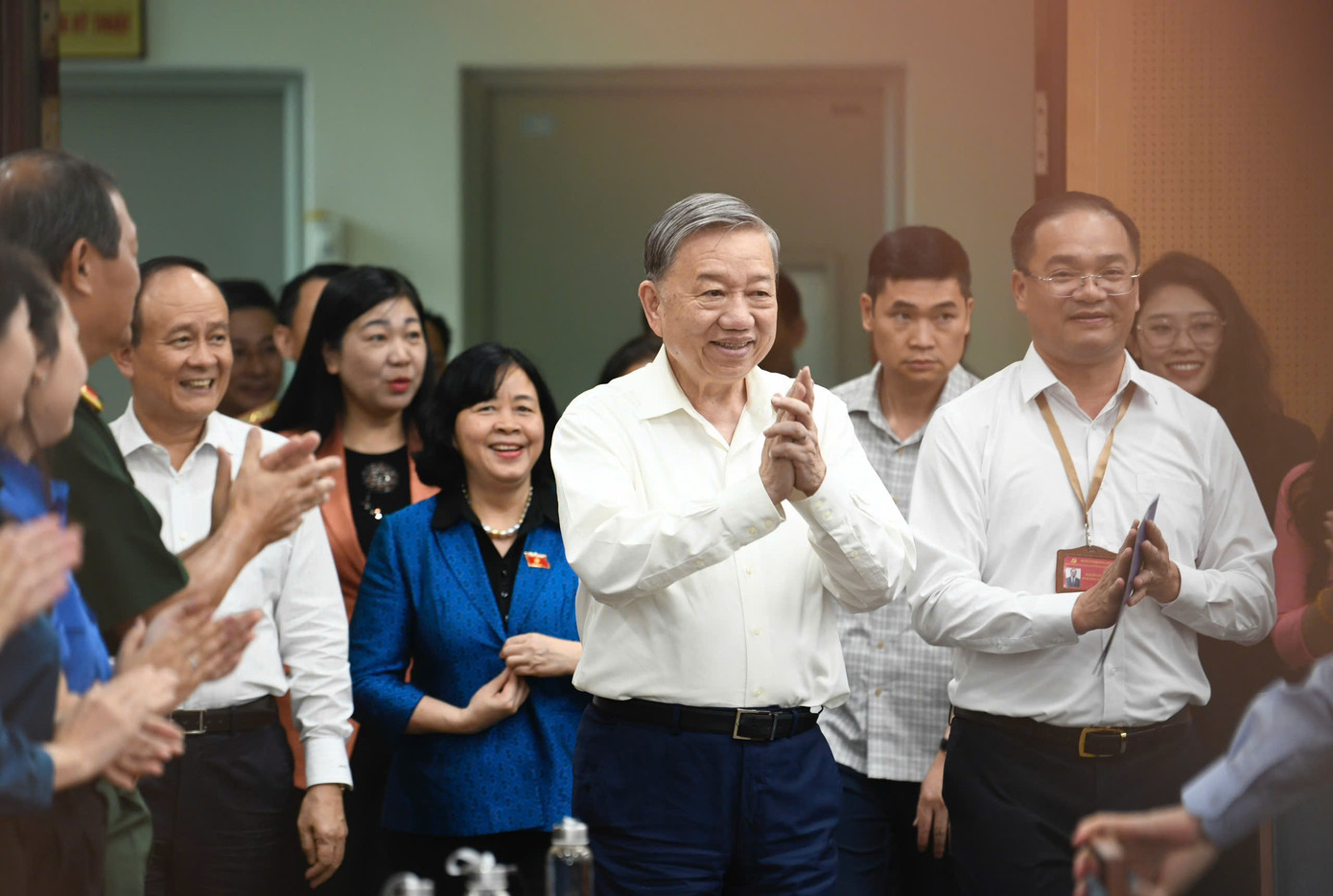 Tổng Bí thư Tô Lâm tiếp xúc cử tri 11 phường tại Hà Nội. Ảnh: Như Ý. Tổng Bí thư Tô Lâm tiếp xúc cử tri 11 phường tại Hà Nội. Ảnh: Như Ý.