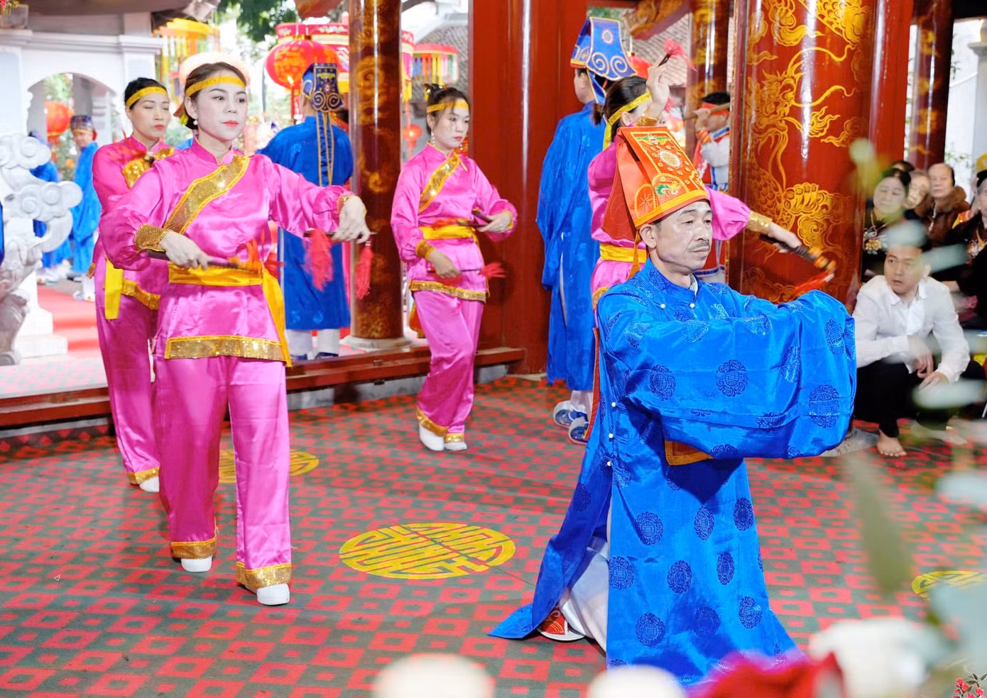 Hội được tổ chức nhằm tưởng nhớ vị thành hoàng và 2 vị công chúa của làng có công với đất nước. Hội được tổ chức nhằm tưởng nhớ vị thành hoàng và 2 vị công chúa của làng có công với đất nước.