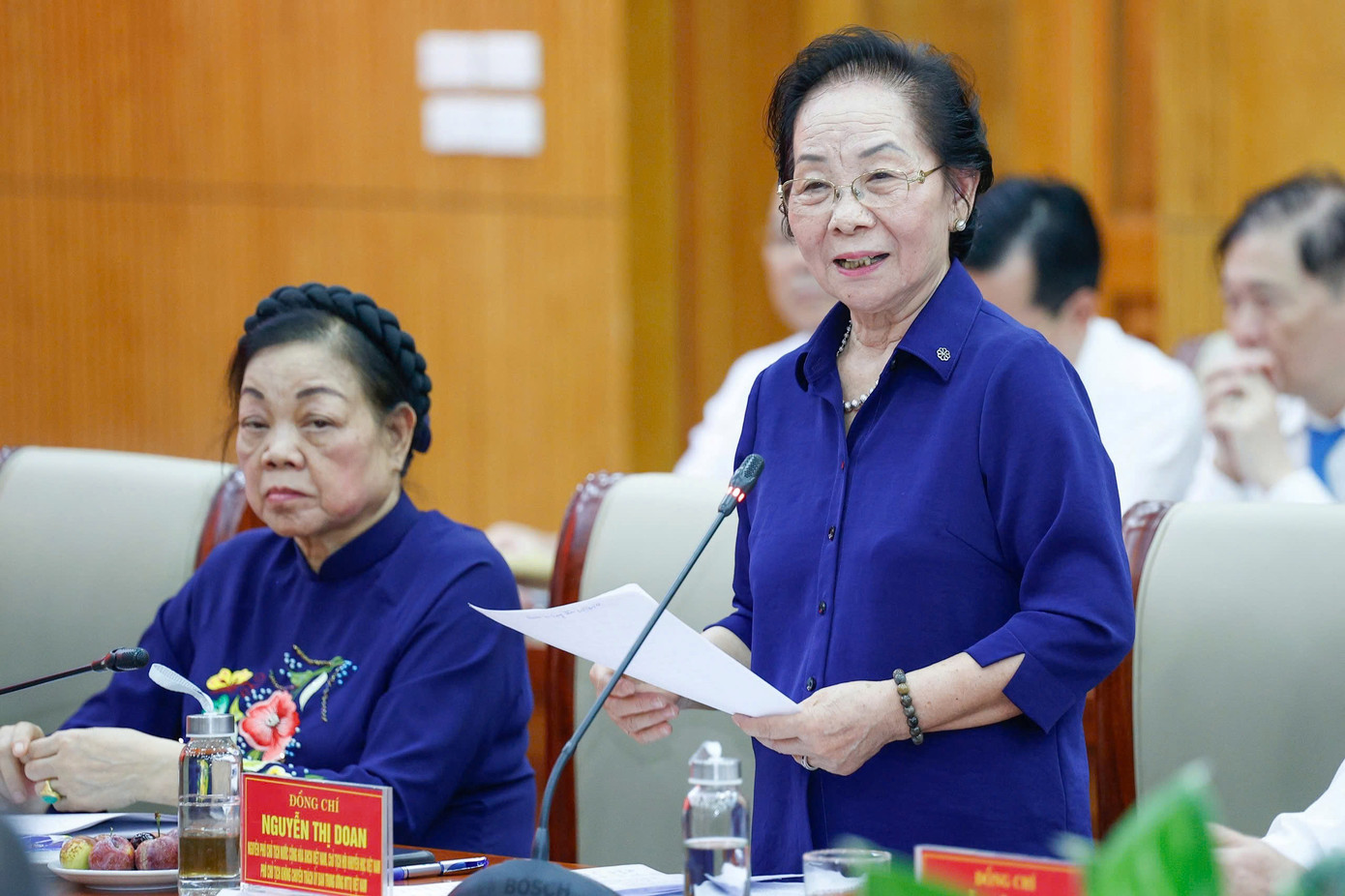 Các đại biểu phát biểu ý kiến tại buổi làm việc. Ảnh: N.Hải.