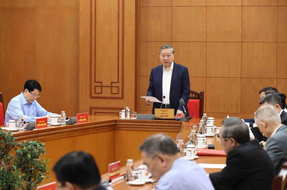 Tổng Bí thư Tô Lâm, Trưởng Tiểu ban Nhân sự Đại hội XIV của Đảng chủ trì phiên họp. Ảnh: TTXVN.