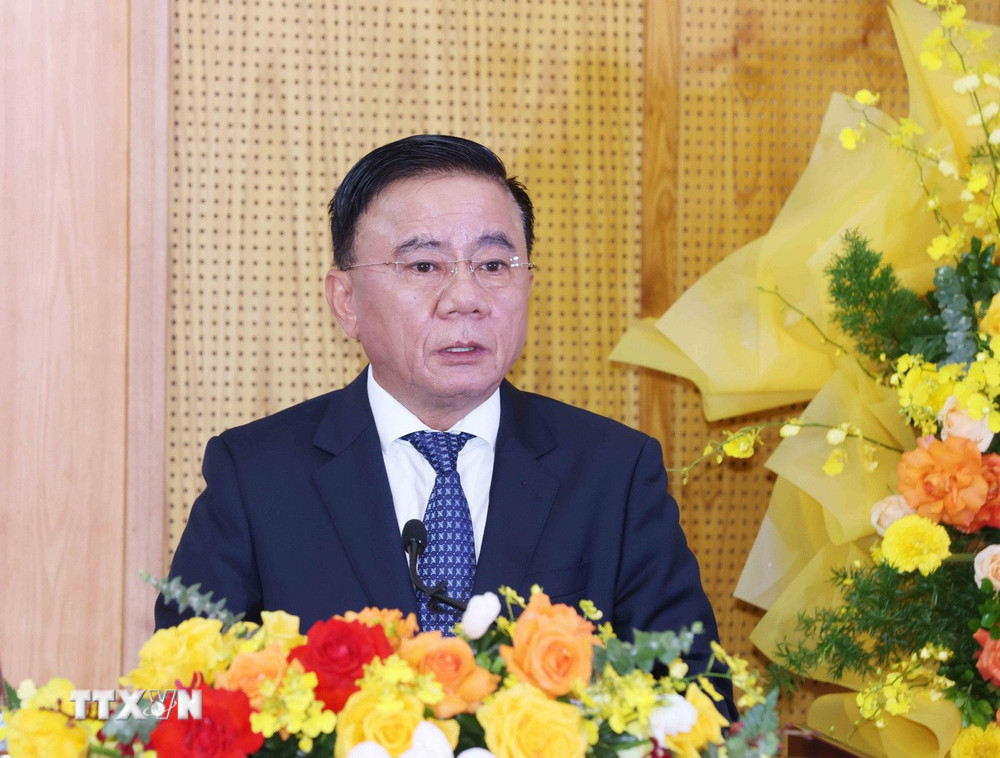 Thường trực Ban Bí thư Trần Cẩm Tú phát biểu tại Đại hội. Ảnh: TTXVN.