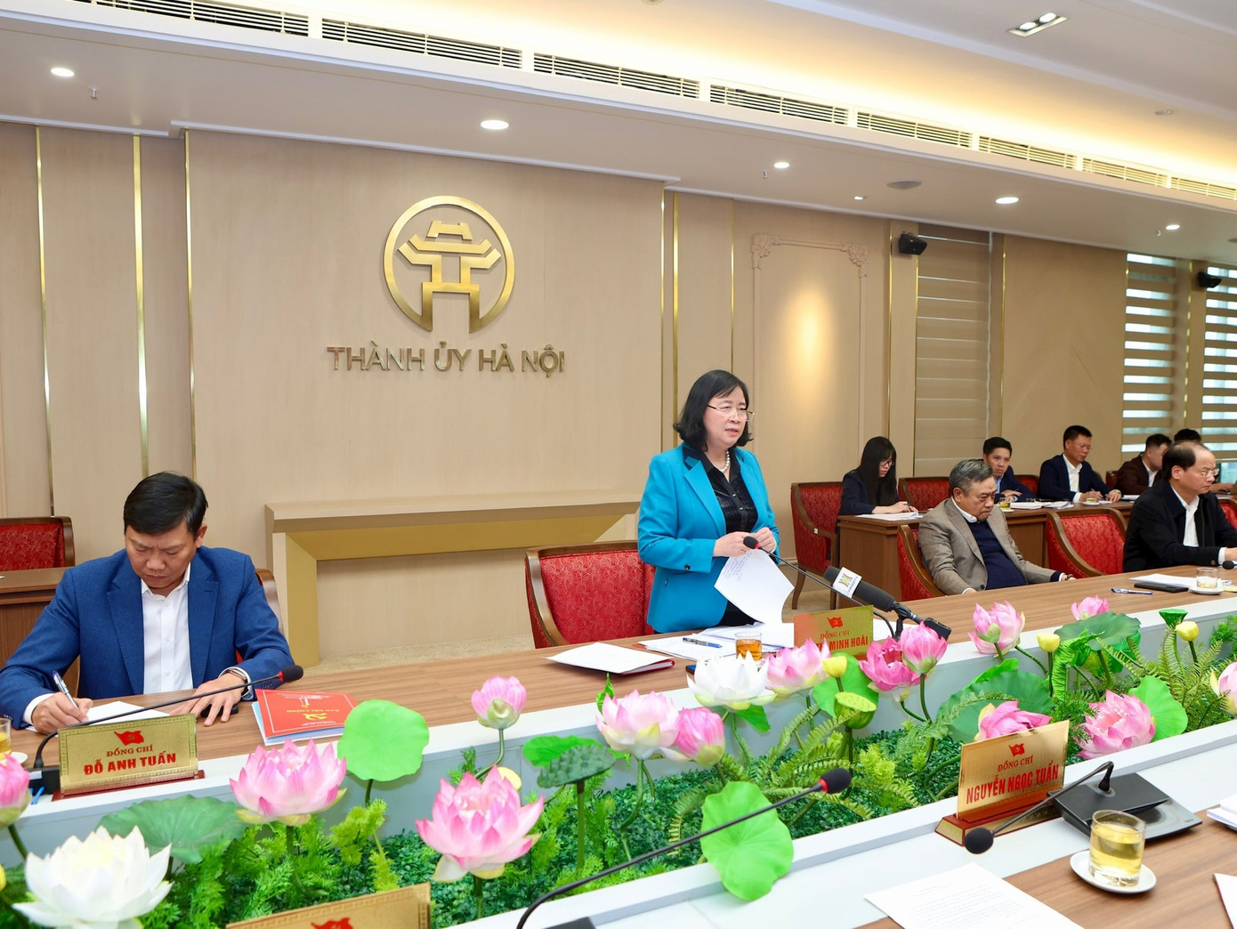 Bí thư Thành uỷ Hà Nội Bùi Thị Minh Hoài phát biểu tại hội nghị. Ảnh: Viết Thành.