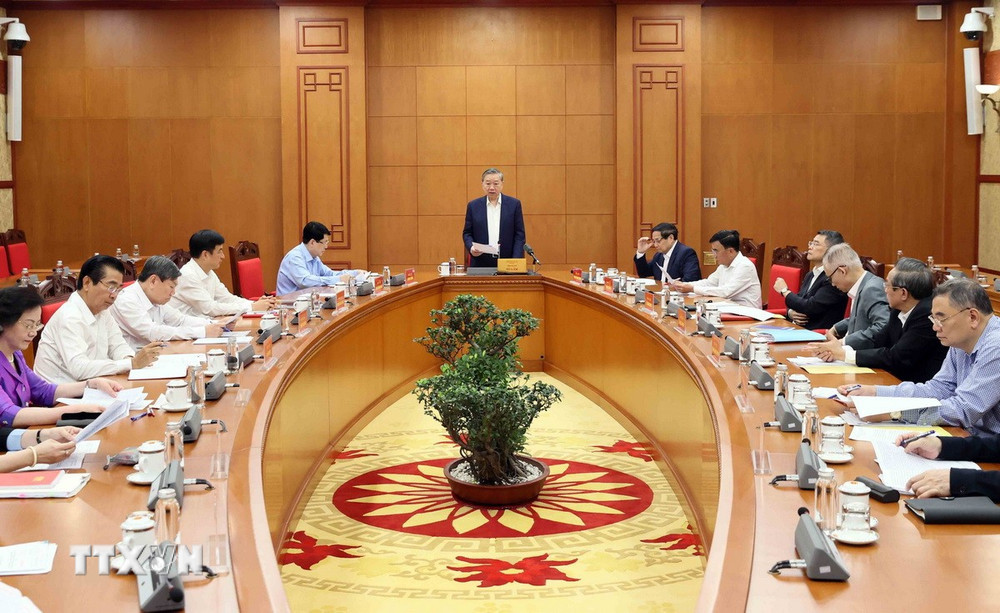Tổng Bí thư Tô Lâm, Trưởng Tiểu ban Nhân sự Đại hội XIV của Đảng chủ trì phiên họp. Ảnh: TTXVN.