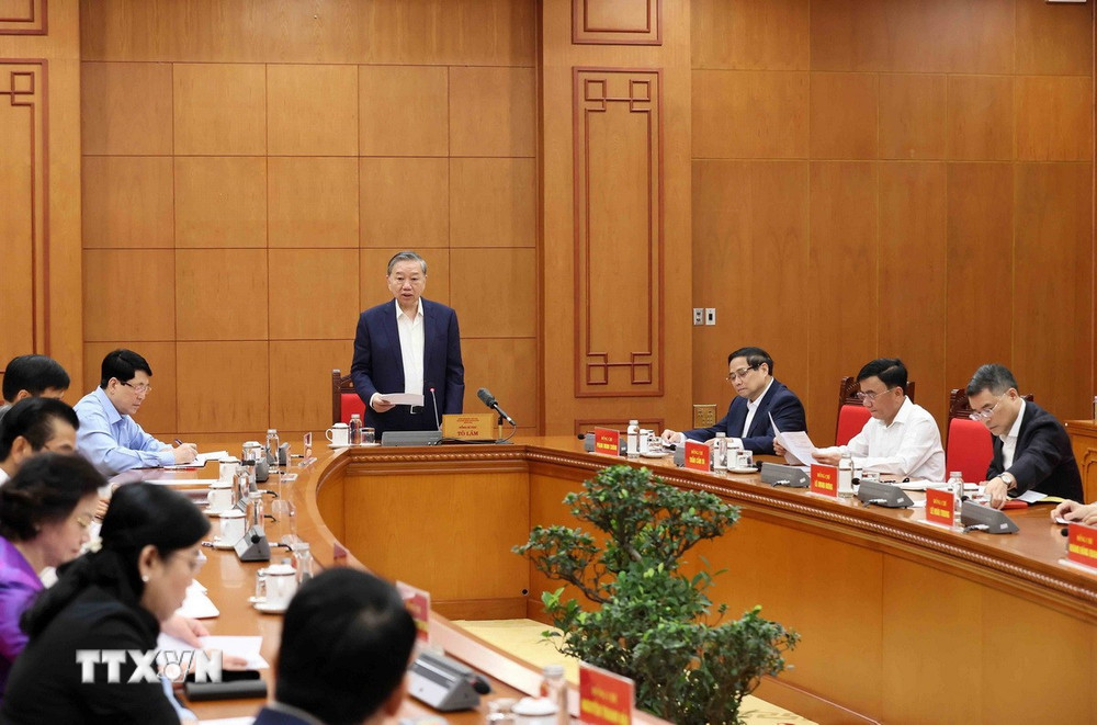 Tổng Bí thư Tô Lâm, Trưởng Tiểu ban Nhân sự Đại hội XIV của Đảng chủ trì phiên họp. Ảnh: TTXVN.