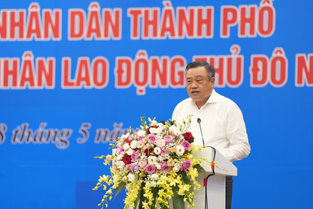 Chủ tịch UBND TP Hà Nội Trần Sỹ Thanh phát biểu tại cuộc đối thoại. Ảnh: PV.