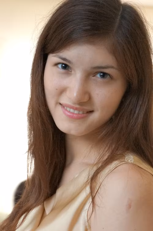Á khôi người Việt ở Ba Lan Violetta Mai Krejner