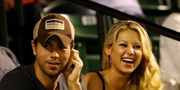 Enrique Iglesias và ‘công chúa quần vợt’ Anna Kournikova đón con sinh đôi ảnh 3