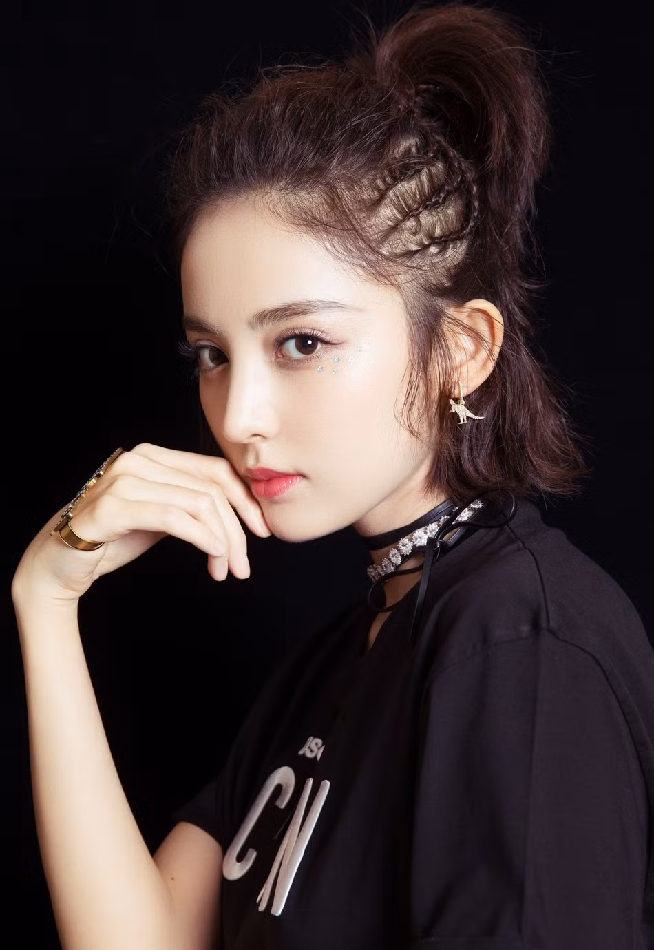 Tài tử Trương Hàn và mỹ nhân Tân Cương chia tay sau 3 năm mặn nồng ảnh 14