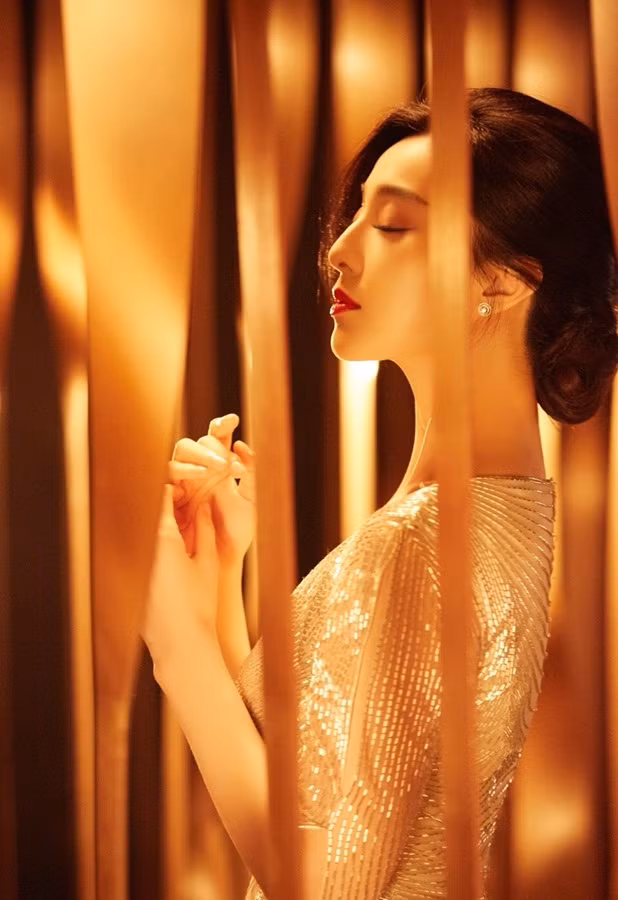 Phạm Băng Băng quyến rũ mê hồn ‘mở hàng’ Harper’s Bazaar 2018 ảnh 13