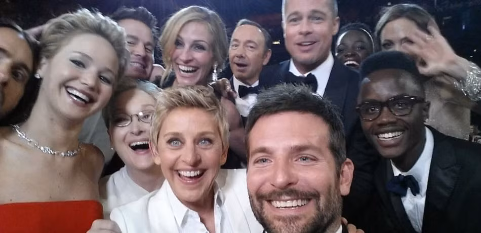 Brad Pitt vướng tin đồn hẹn hò mỹ nhân lộ ảnh nóng Jennifer Lawrence ảnh 4