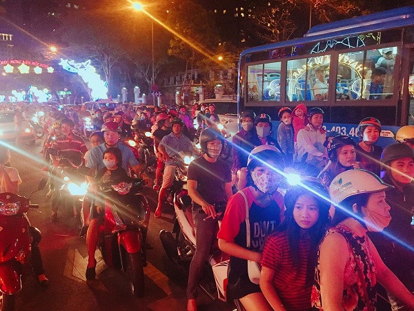 Việt Nam bước sang năm mới 2018 ảnh 74