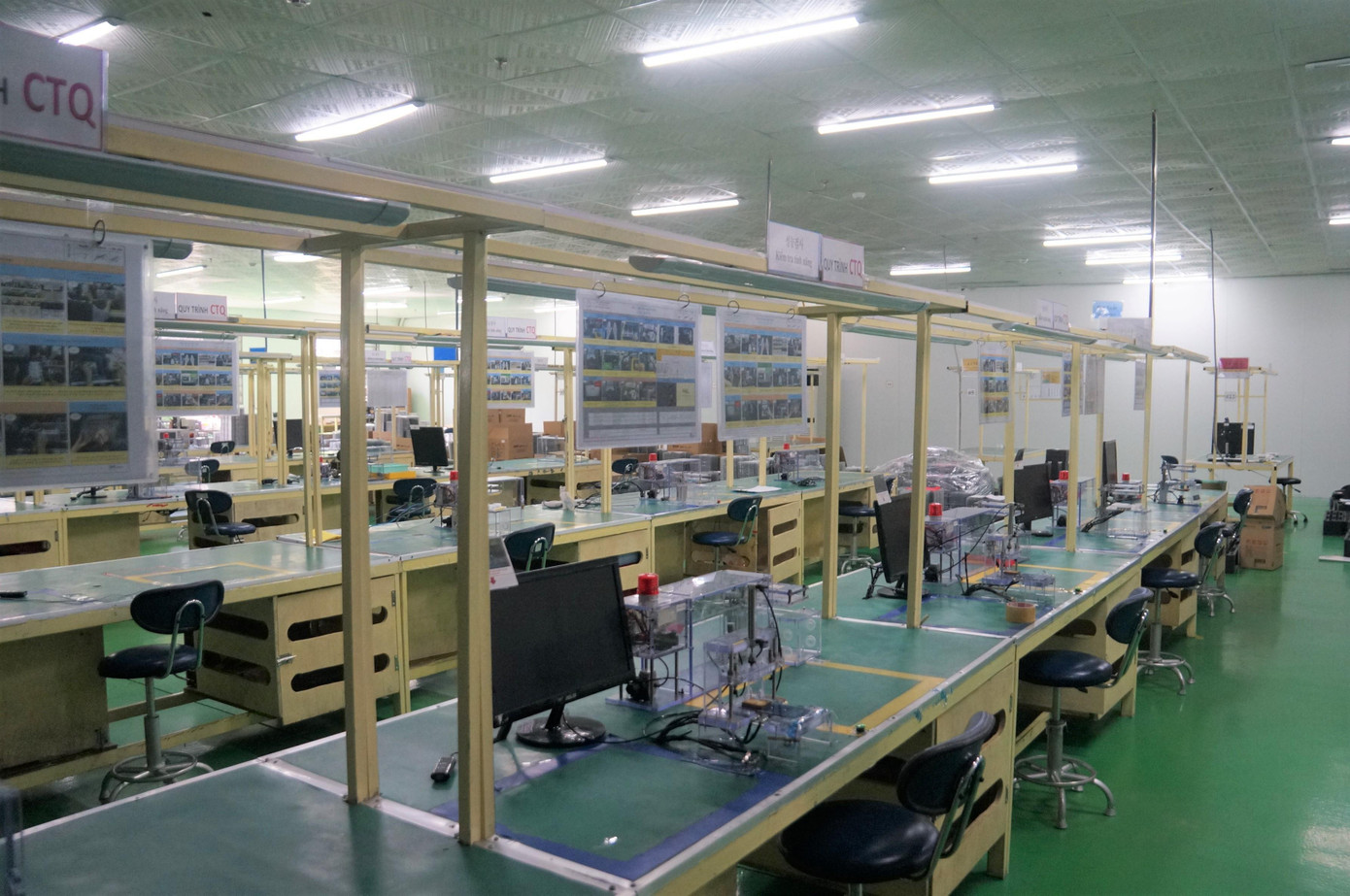 Cty EMW Việt Nam dự kiến sẽ đón hơn 100 công nhân đi làm trở lại.