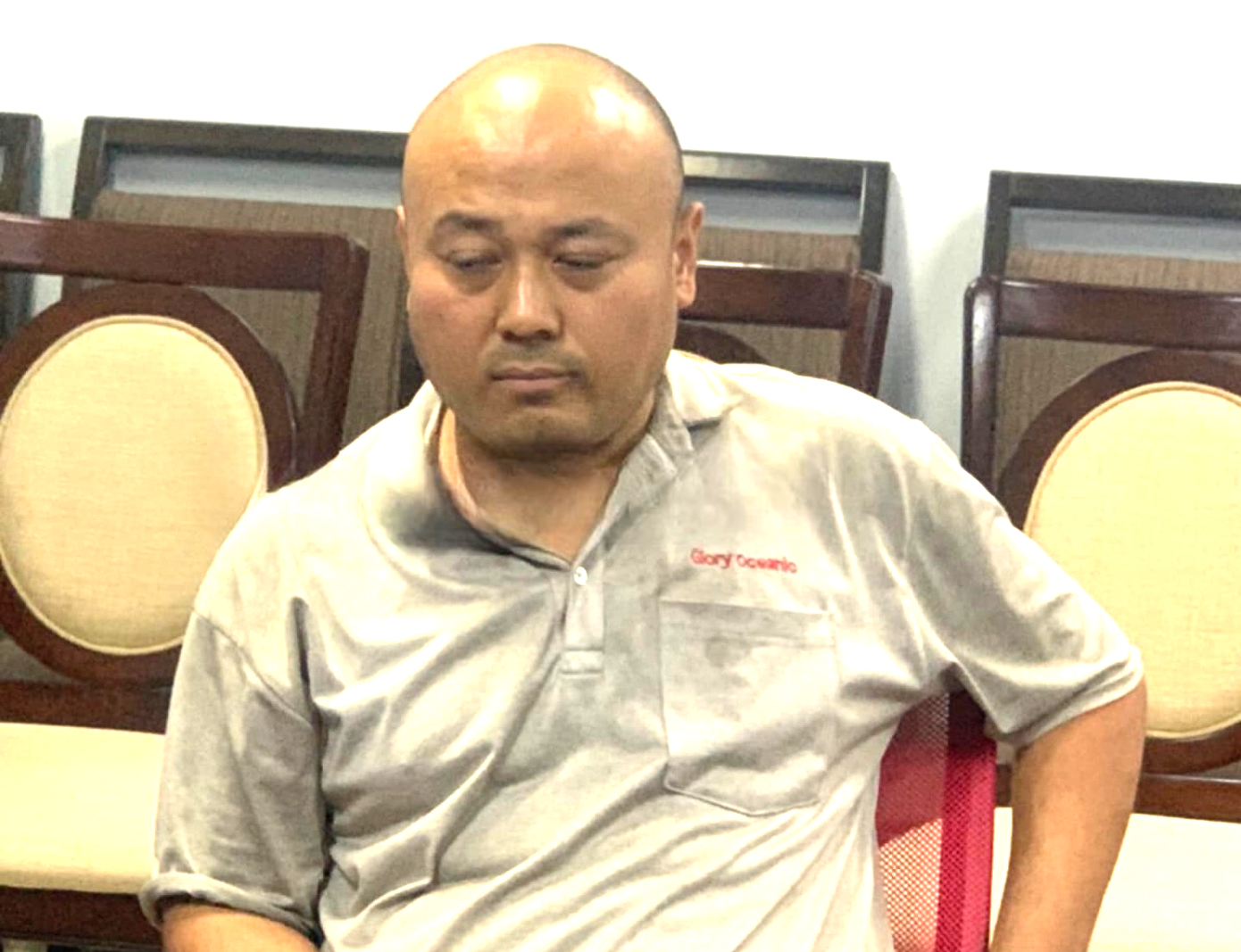 Liu Peiguang tại cơ quan công an Ảnh: Công an tỉnh Bình Dương