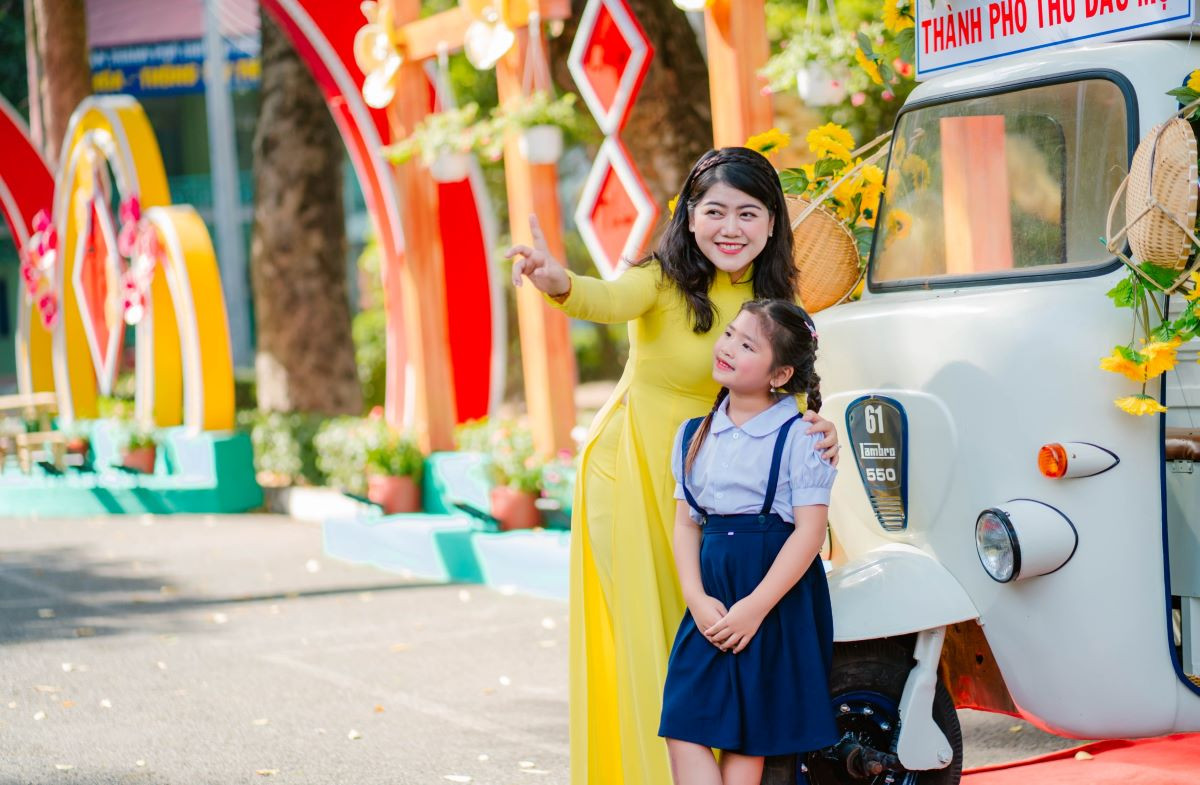 Thành phố Thủ Dầu Một bố trí nhiều điểm chụp ảnh nhằm đáp ứng nhu cầu vui chơi, giải trí của người dân dịp Tết Nguyên đán.