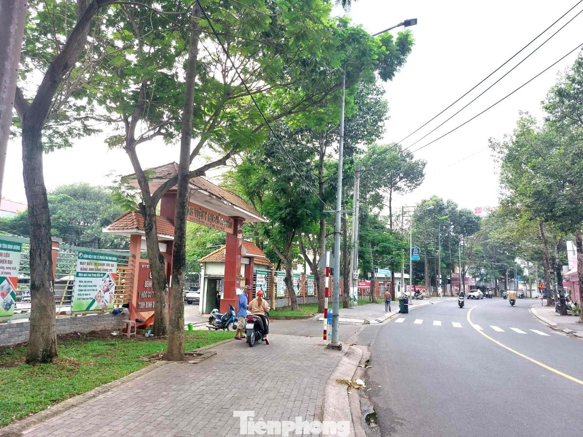 Các cơ sở y tế được sáp nhập cùng nằm liền kề nhau trên mặt tiền đường Yersin (TP.Thủ Dầu Một).