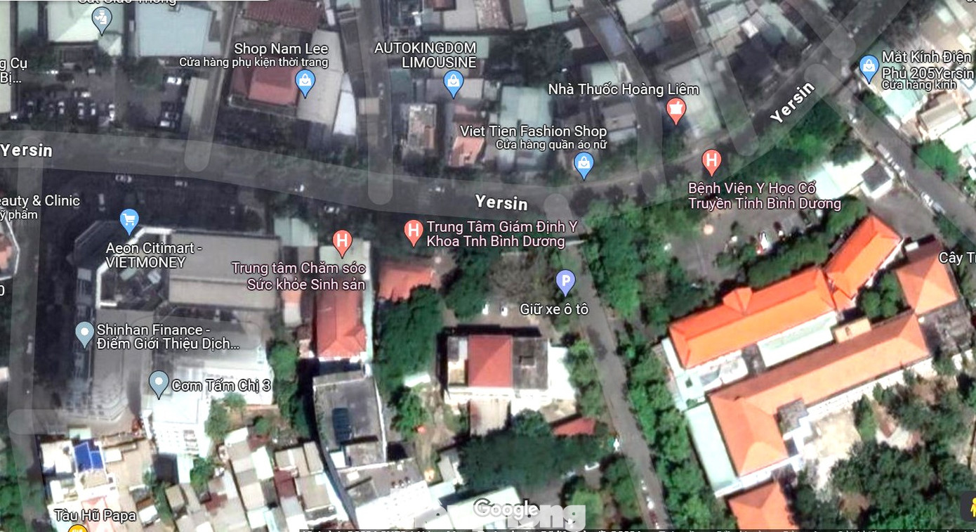 Các bệnh viện kể trên nằm liền kề bên đường Yersin (phường Phú Cường, TP.Thủ Dầu Một). Ảnh chụp từ vệ tinh.