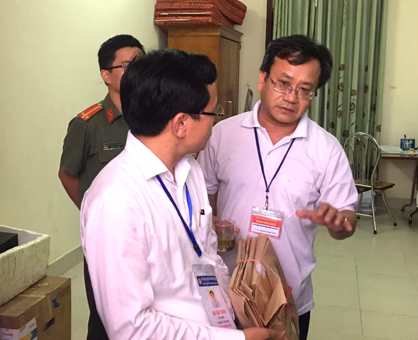 Kiểm điểm bí thư, cảnh cáo phó chủ tịch tỉnh Sơn La ảnh 7
