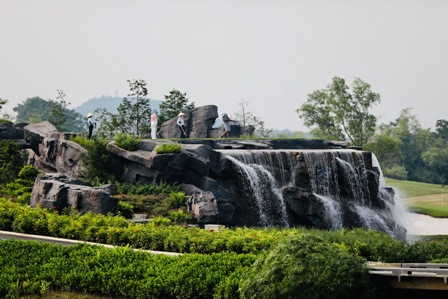 Tranh tài Golf tại hệ thống sân lớn nhất miền Bắc ảnh 4