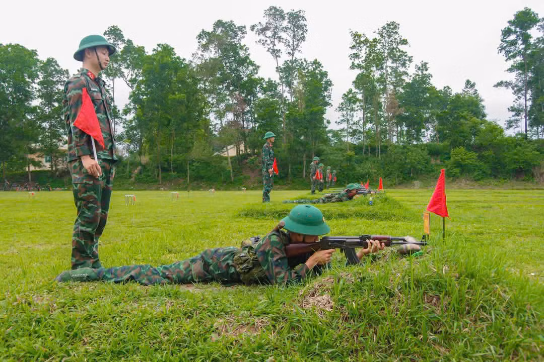 Thông qua kiểm tra "3 tiếng nổ" và Hội thao, giúp các chiến sĩ mới tự tin bước vào quá trình thực hiện nhiệm vụ trong giai đoạn tiếp theo.