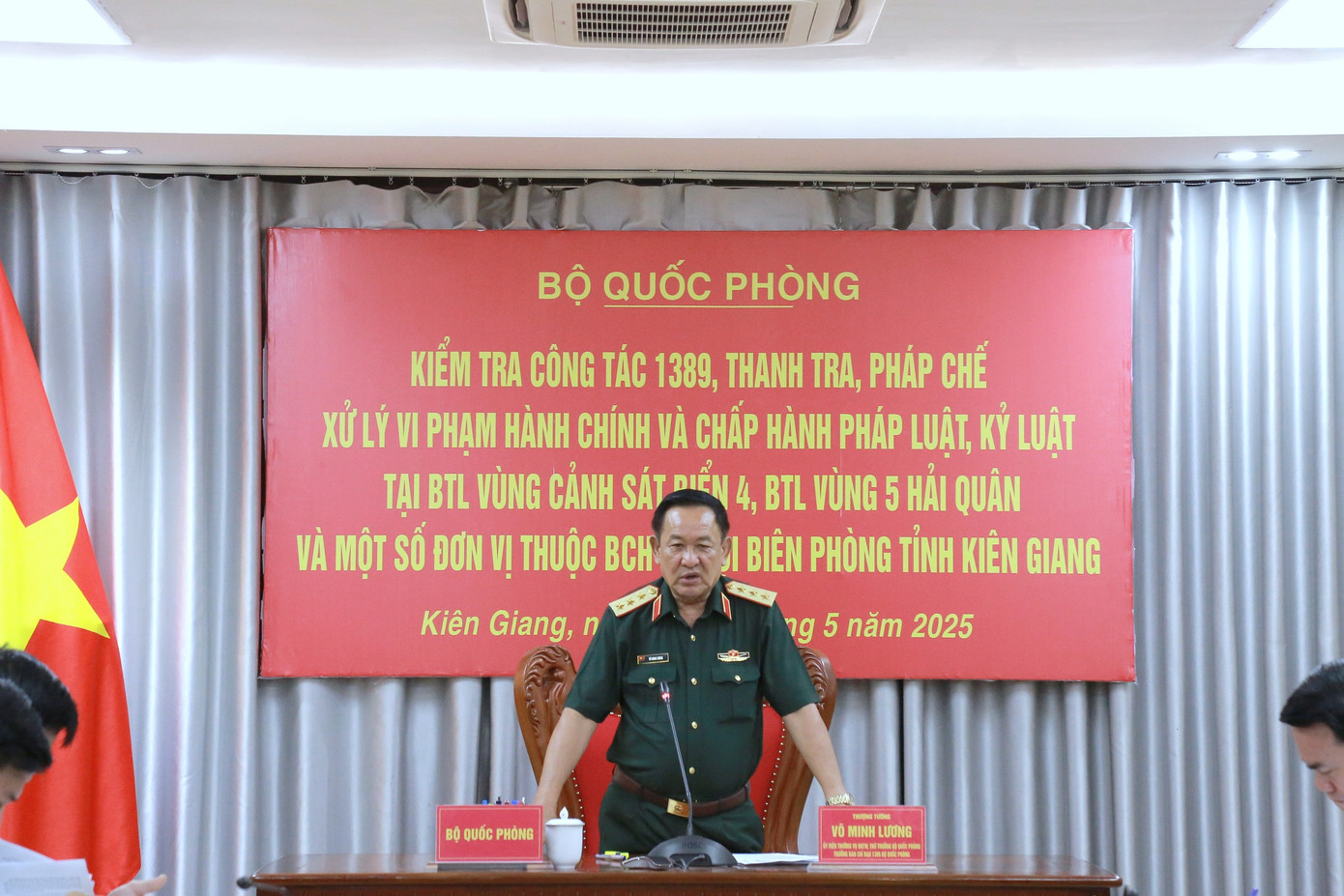 Thượng tướng Võ Minh Lương phát biểu tại buổi kiểm tra.