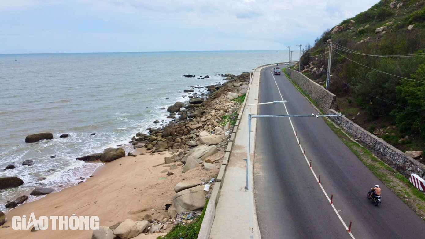 Đường 994 hiện hữu được xây dựng khoảng 20 năm trước hiện không còn đáp ứng được nhu cầu giao thông ngày càng lớn nên việc nâng cấp, mở rộng toàn tuyến, đồng thời xây mới đoạn từ nút giao QL51 đến cầu Cửa Lấp 2 sẽ giúp giao thông giao thương thuận lợi, thúc đẩy phát triển du lịch, kinh tế…