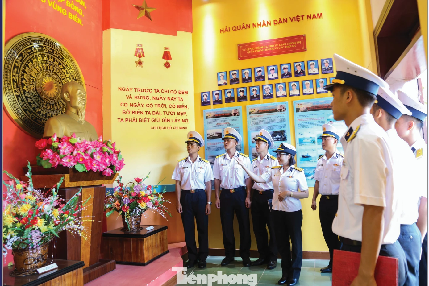 Các hoạt động giáo dục truyền thống, dân vận luôn được cán bộ, chiến sĩ Vùng 4 Hải quân tích cực triển khai thực hiện.