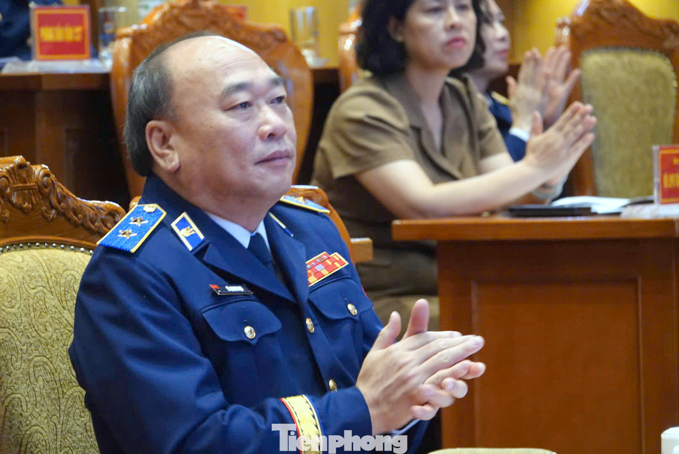 Các đại biểu dự hội nghị.