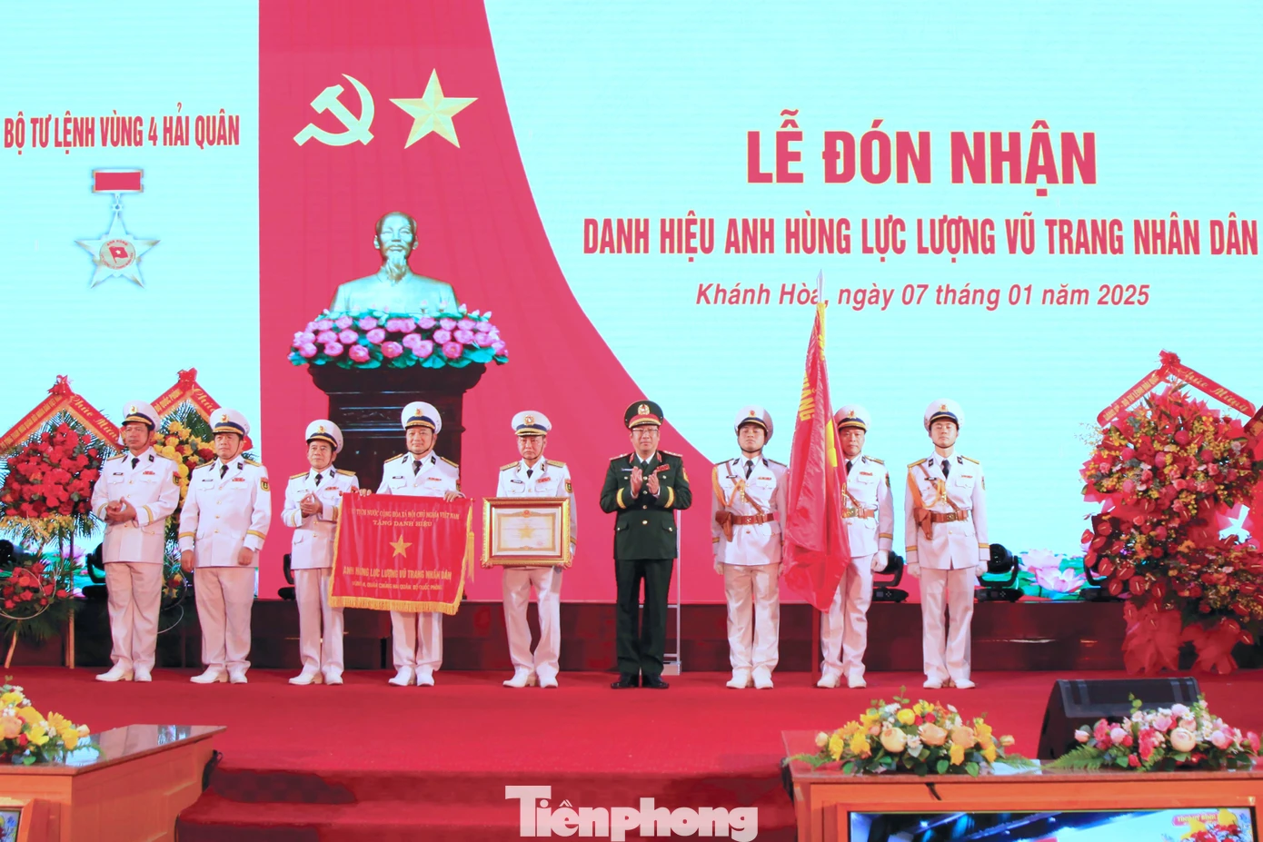 Vùng 4 Hải quân đón nhận danh hiệu Anh hùng lực lượng vũ trang nhân dân, tháng 1/2025.